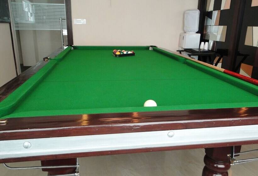 هتل Grand Mercure Agra