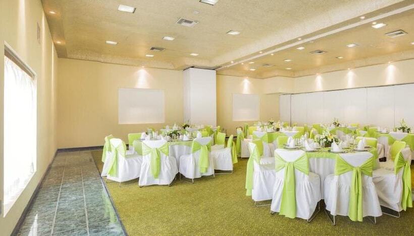 هتل Flamingo Irapuato