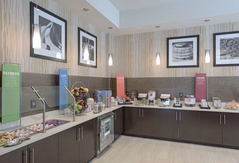 호텔 Hampton Inn & Suites Worcester