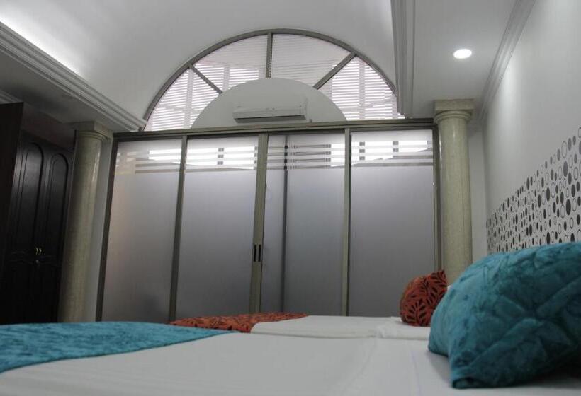 هتل Ingenio Reina Isabel