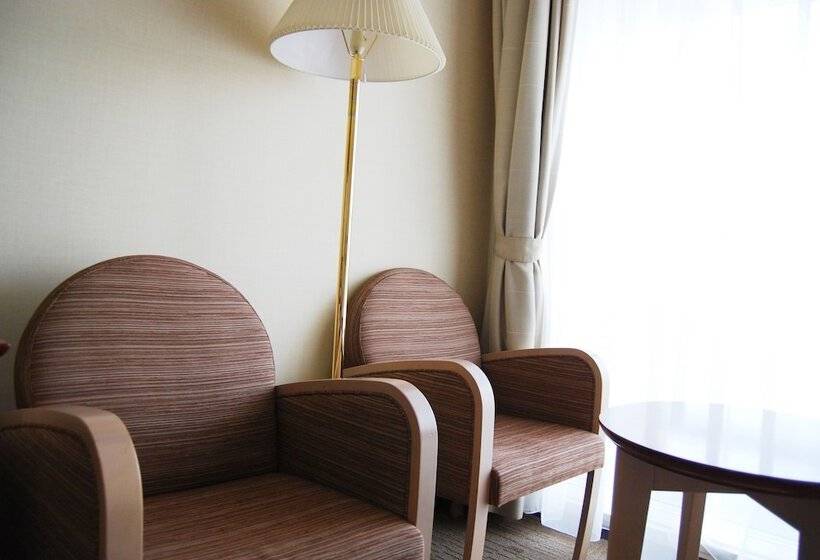 בית מלון כפרי Tokachi Gardens