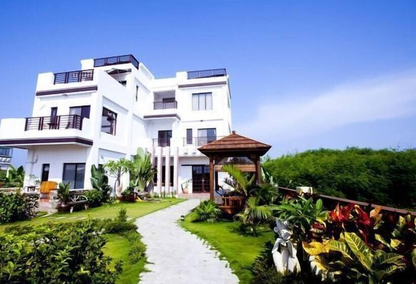 تختخواب و صبحانه Ibali Hostel