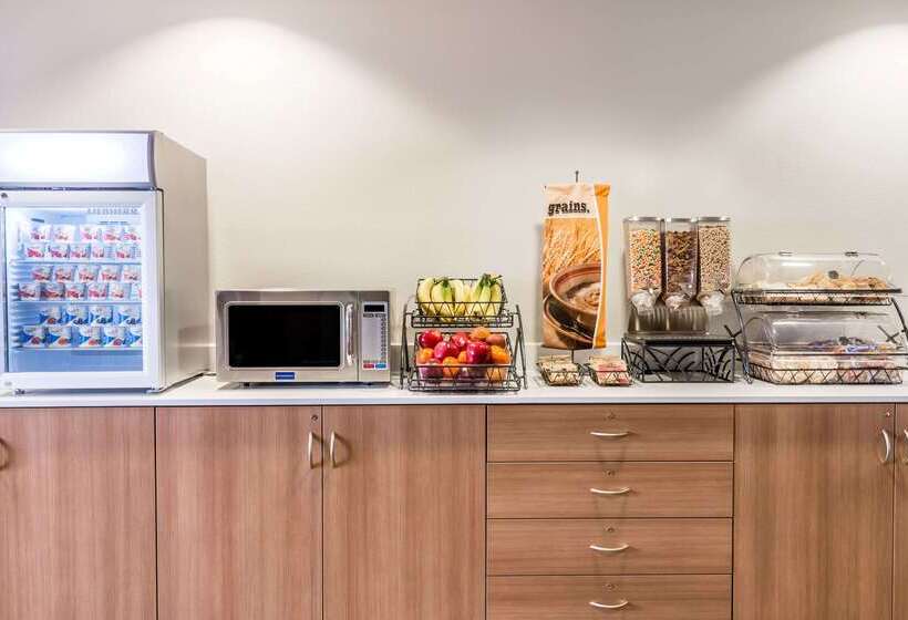 Microtel Inn & Suites By Wyndham Beaver Falls