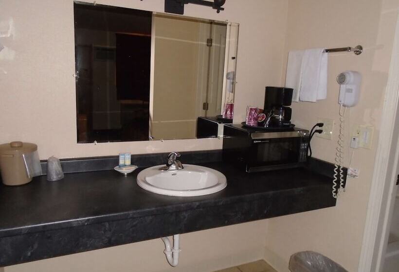 فندق على الطريق Arrowhead Inn New Salem