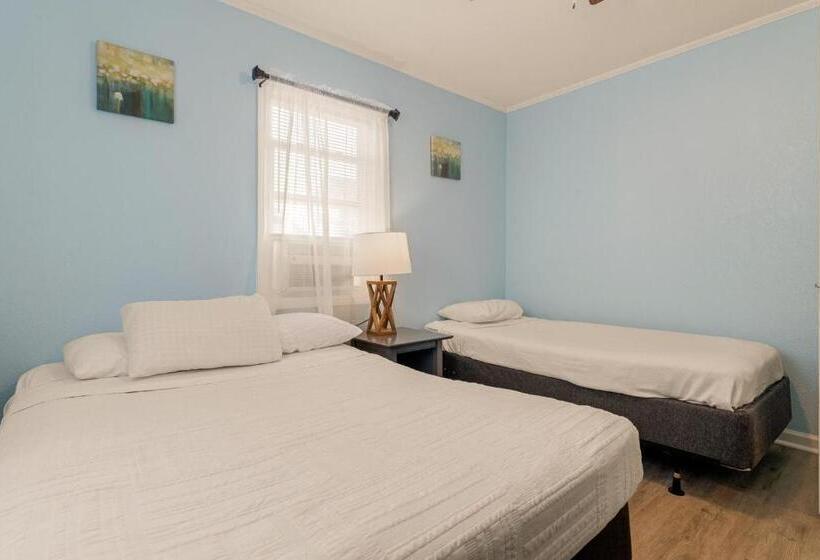 بنسيون Oceanside Court By Kees Vacations