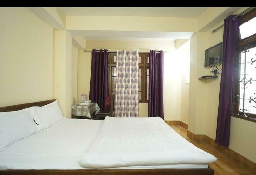 旅馆 Geser Lodge