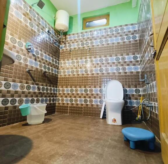 فندق صغير Chojh Inn Guest House