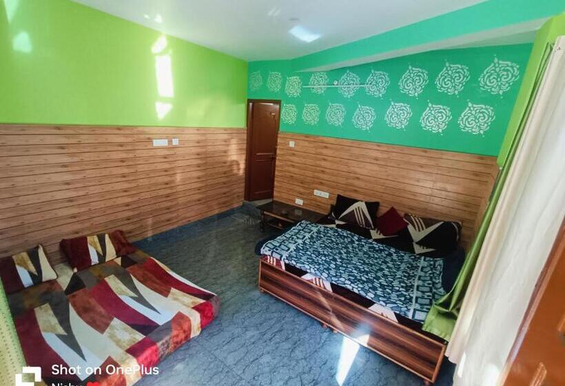 فندق صغير Chojh Inn Guest House
