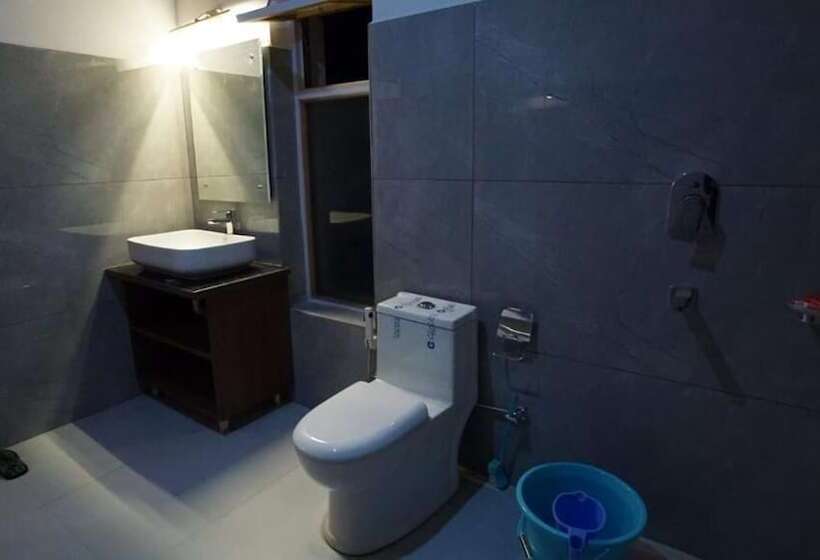 Hotel Bergo Residency   Leh