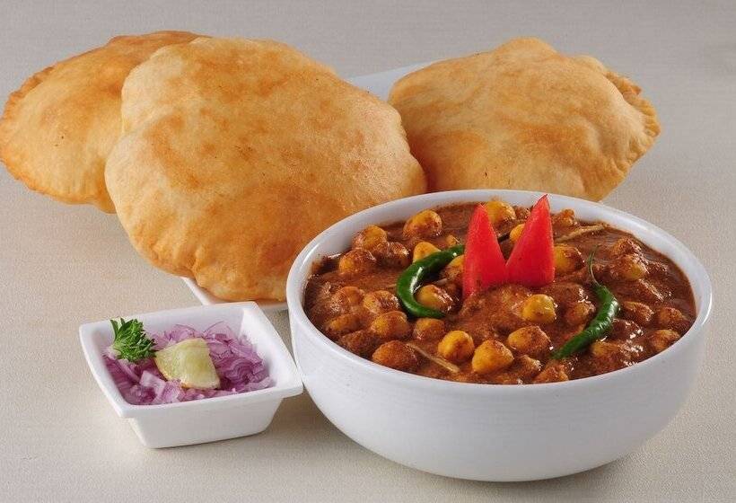 בית מלון כפרי Fabexpress Sai Vyankatesh