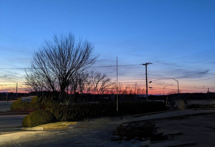 ホテル South Side Inn Burlington