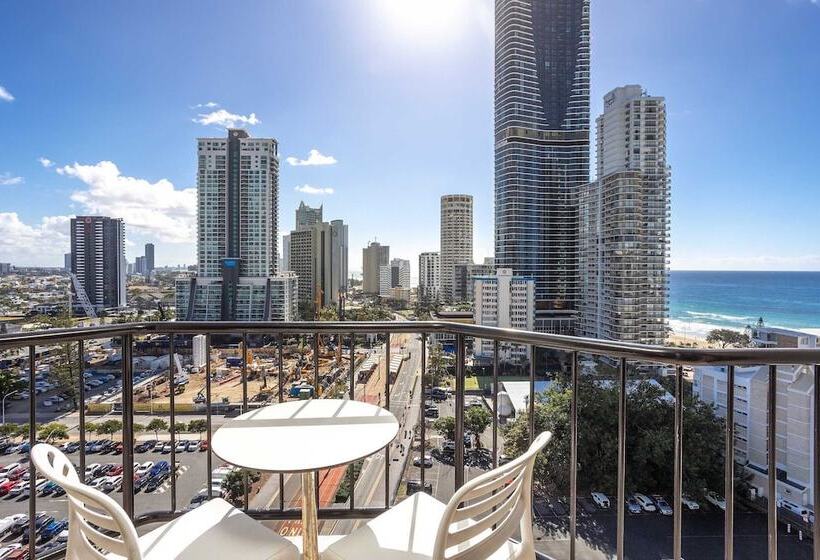 هتل Deluxe Twin Studio In Surfers Paradise   Coasthm