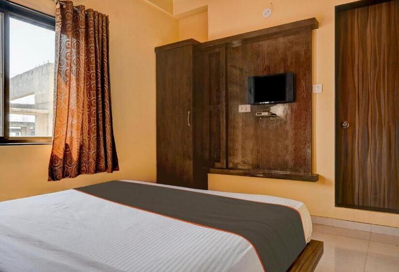 בית מלון כפרי Fab Sai Shangrilla