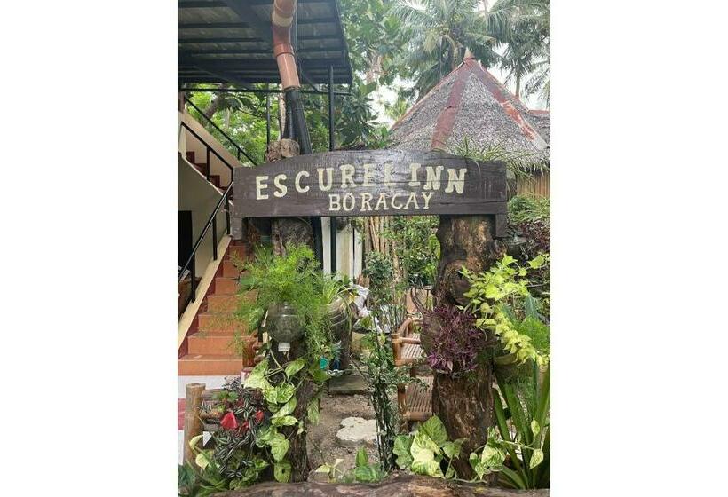 בית מלון כפרי Oyo 876 Escurel Inn Boracay