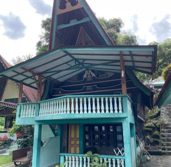 پانسیون Marroan Acc