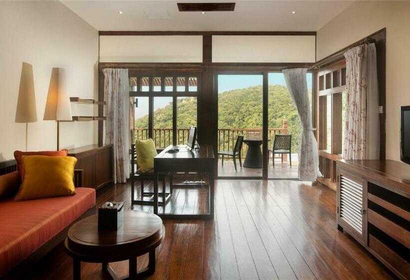 فندق Yalong Bay Earthly Paradise Birds Nest Resort (mountain Villas)