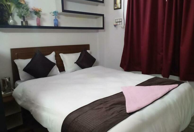 Пансион Corporate Guest House
