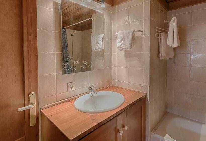 Bed and Breakfast Saplan Real Estate Pleta Nheu
