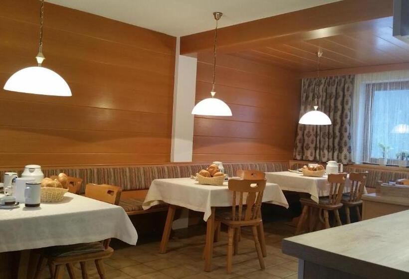 Bed and Breakfast Haus Kirchmaier