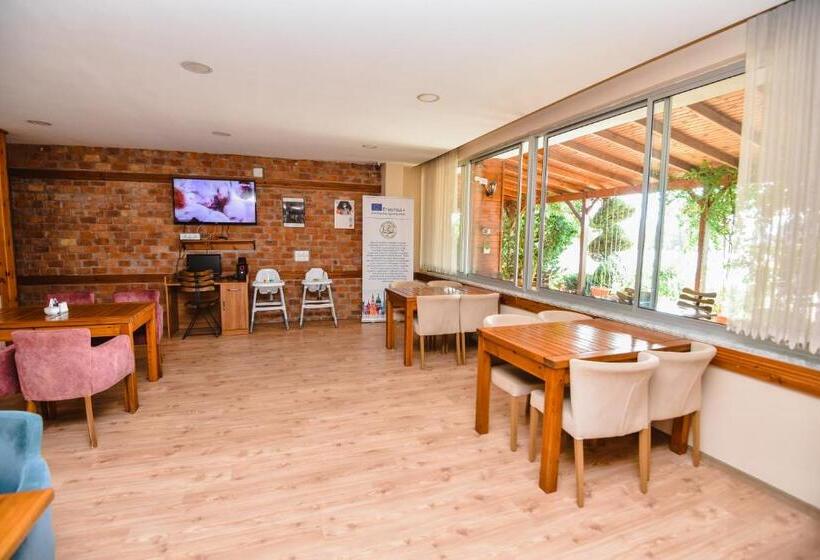 هتل Karacan Park  Dalaman Airport