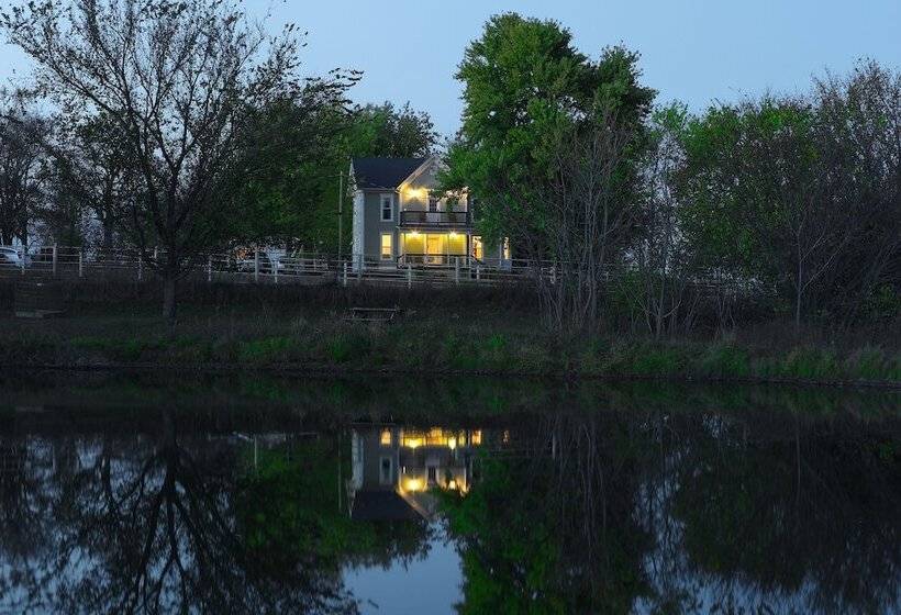 צימר Netherfield Natural Farm