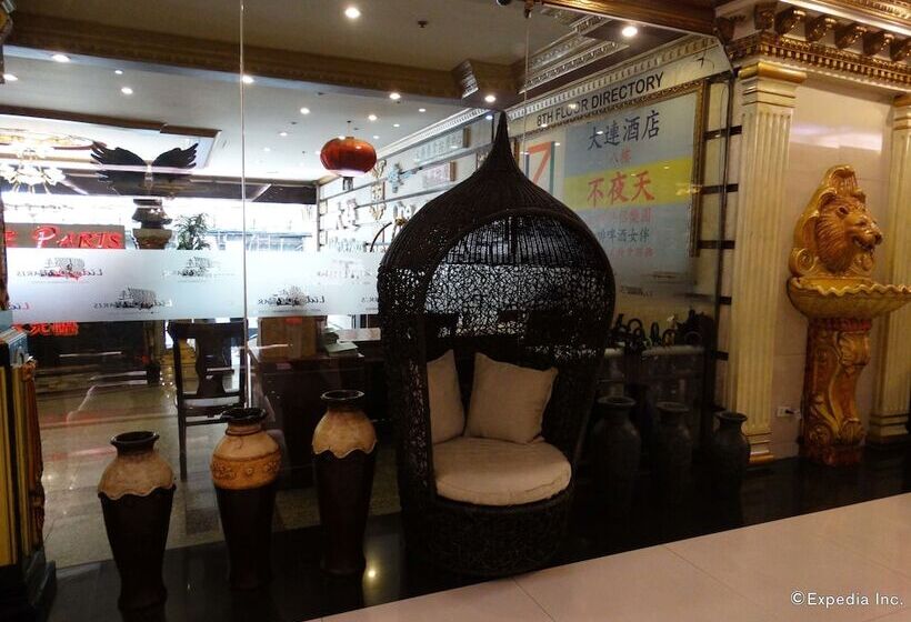 هتل Lido De Paris