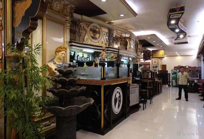 هتل Lido De Paris