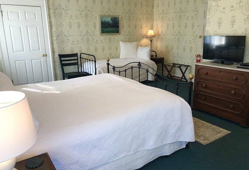 مبيت وإفطار Rogues  Harbor Inn