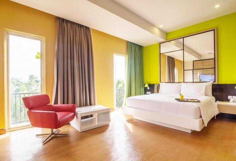 Maxonehotels.com Resort Makassar