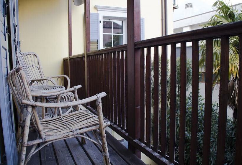 هتل Residence Santa Caterina