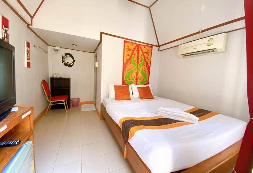 בית מלון כפרי Sila Resort