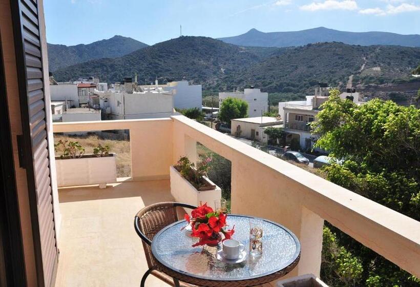 پانسیون House Margot