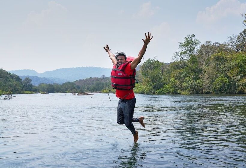 Whistling Woodzs Resort