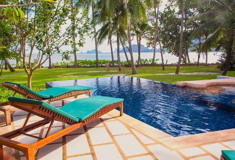 Amatapura Beachfront Villa 10 , Sha Certified