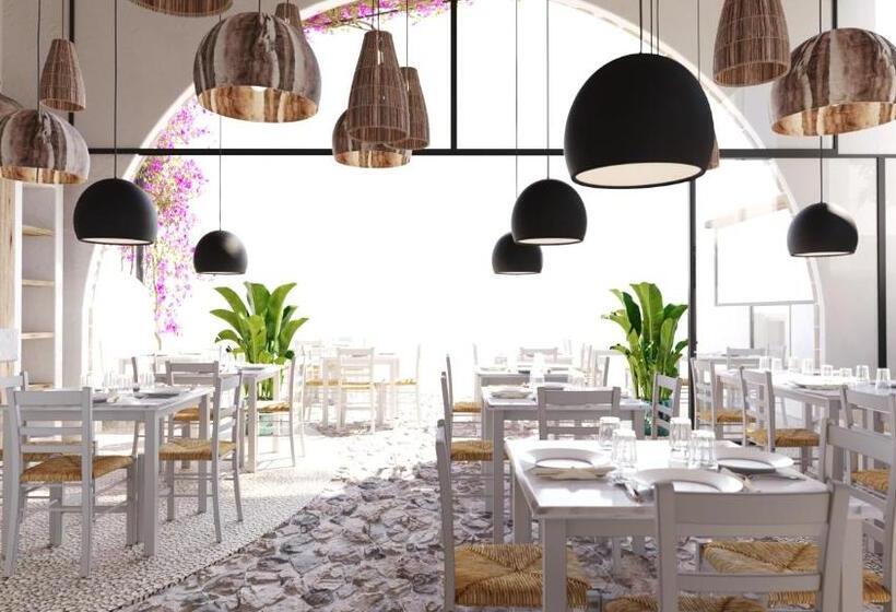 בית מלון כפרי Delfini Beach