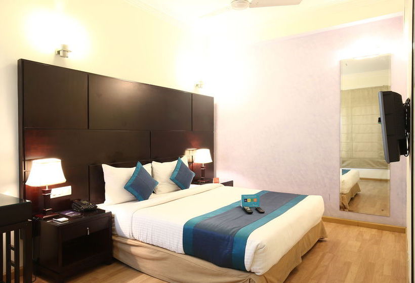 Fabhotel New Friends Colony