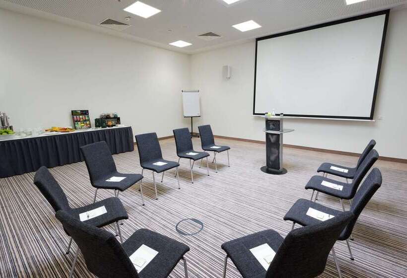 هتل Four Points Flex by Sheraton Essen