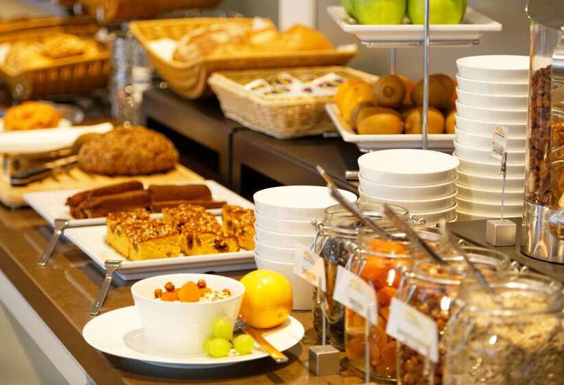 هتل Four Points Flex by Sheraton Essen