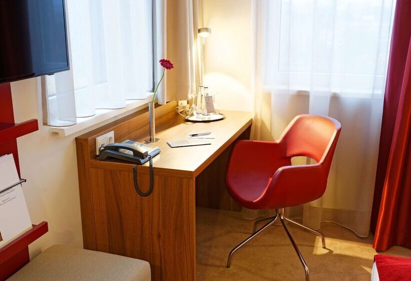 هتل Four Points Flex by Sheraton Essen