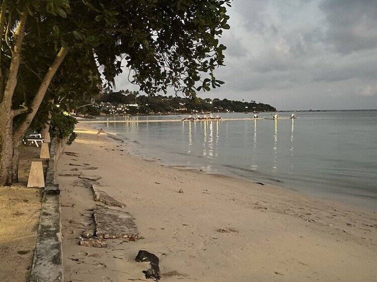 هتل Grand Manita Beach Resort