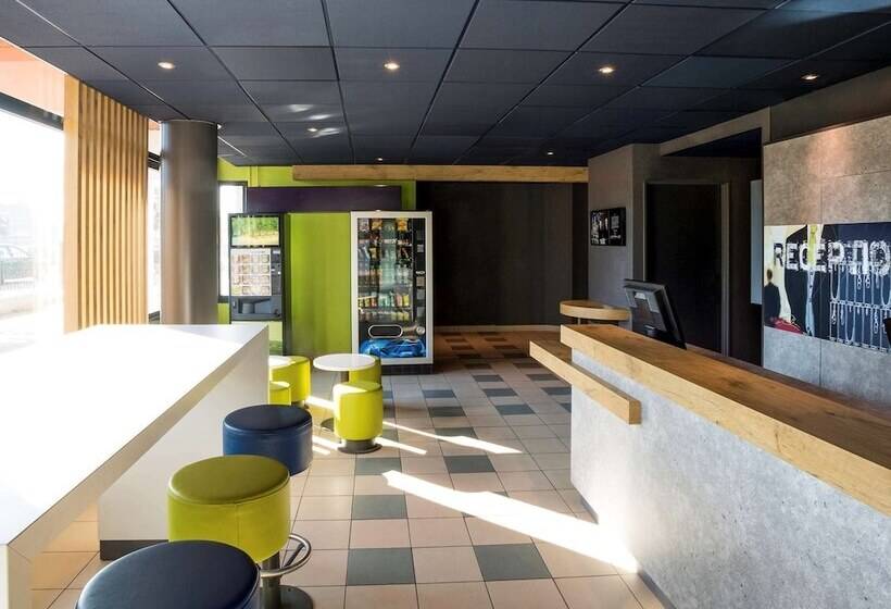 هتل Ibis Budget Orly Chevilly Tram 7