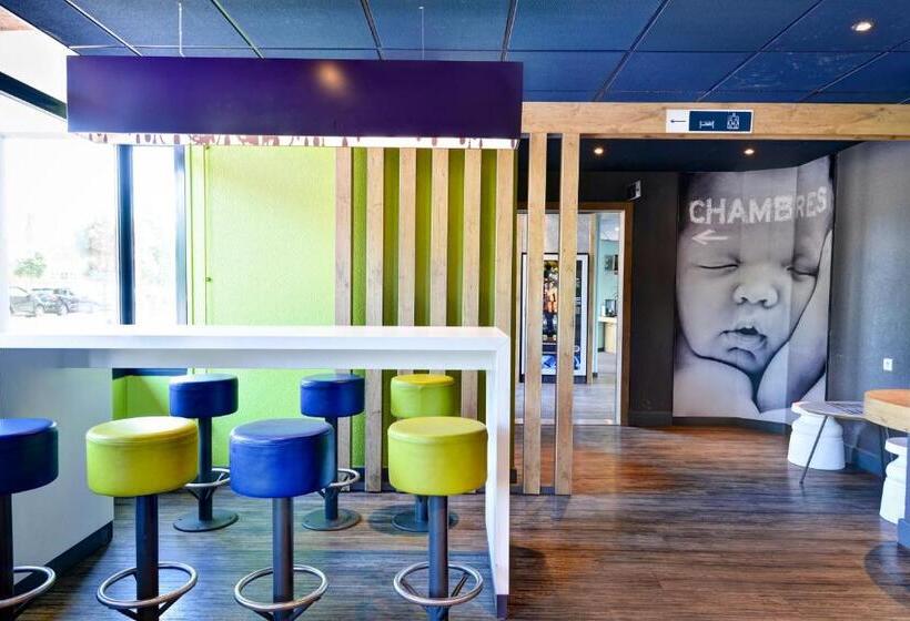 هتل Ibis Budget Orly Chevilly Tram 7
