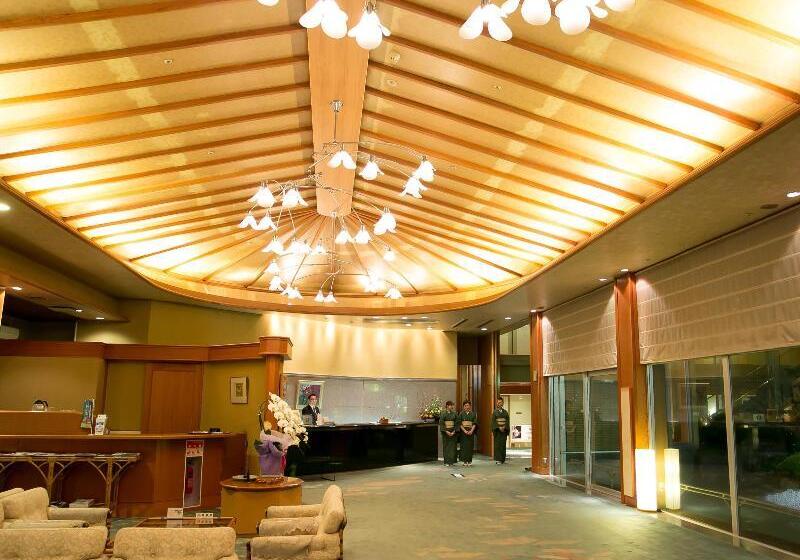 בית מלון כפרי Kaike Tsuruya