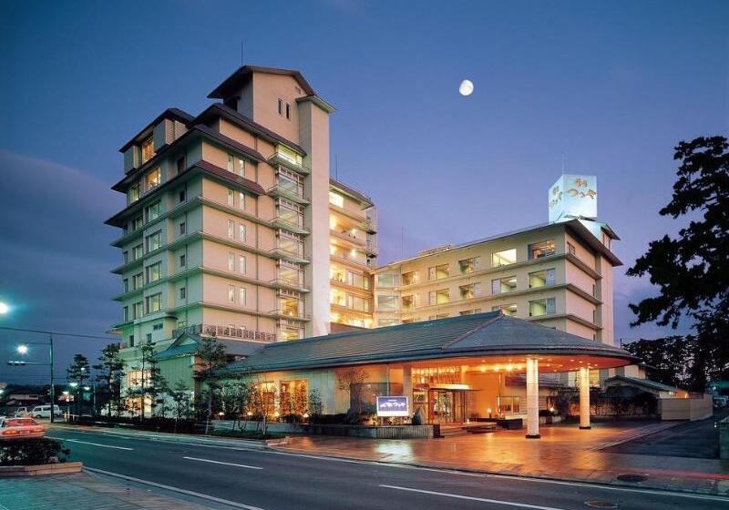 בית מלון כפרי Kaike Tsuruya