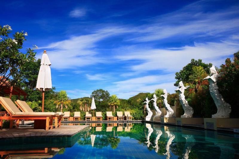 هتل Nana Resort Kaeng Krachan
