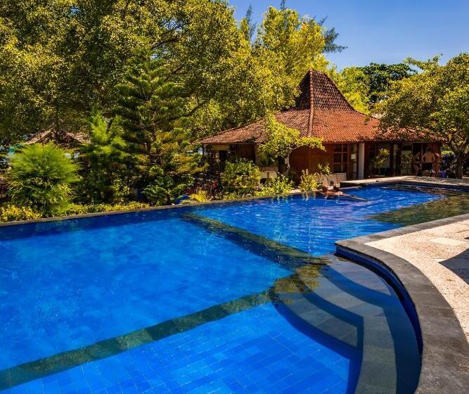 هتل Oceans 5 Dive Resort