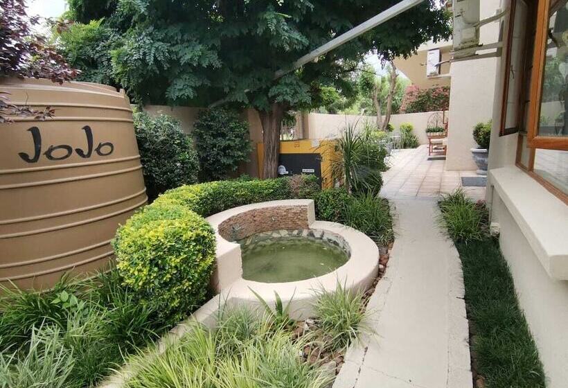 ペンション Rene S Guest House