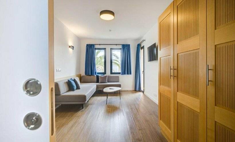 Playitas Aparthotel