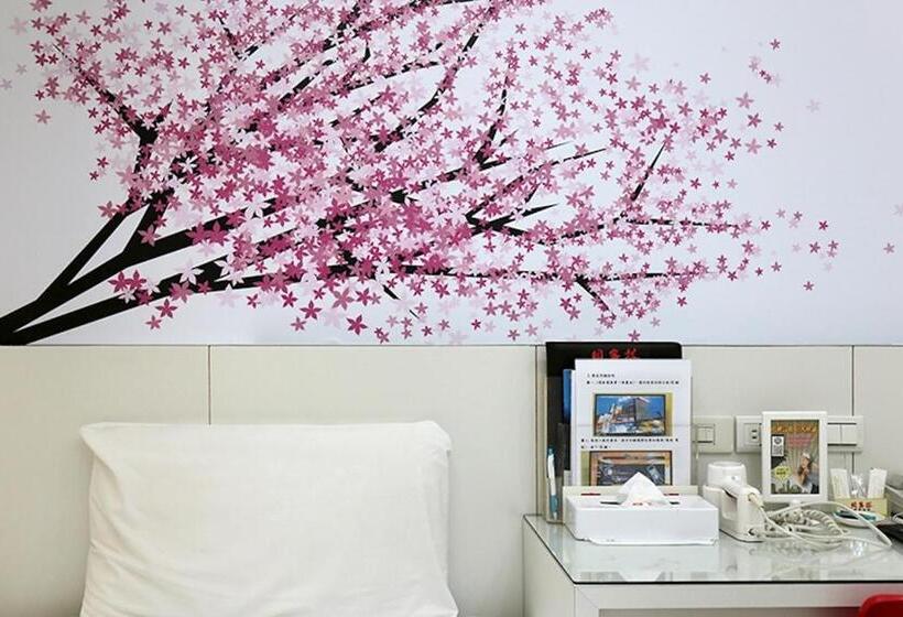 هتل Beethoven Express