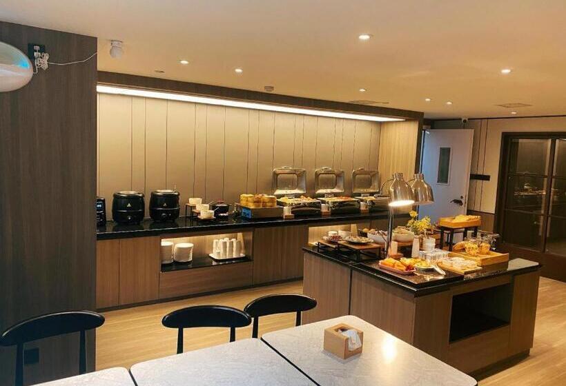 Hanting Hotel Hefei Dadongmen Metro Station